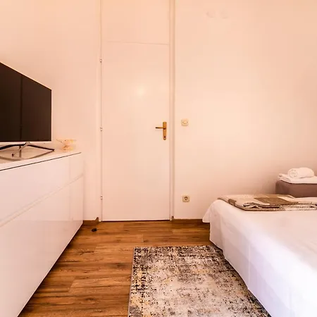 Sunny Beach Apartment Lavica Podstrana Exteriör bild